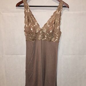 Natori Taupe Slip | Floral-trim Chemise | Size S